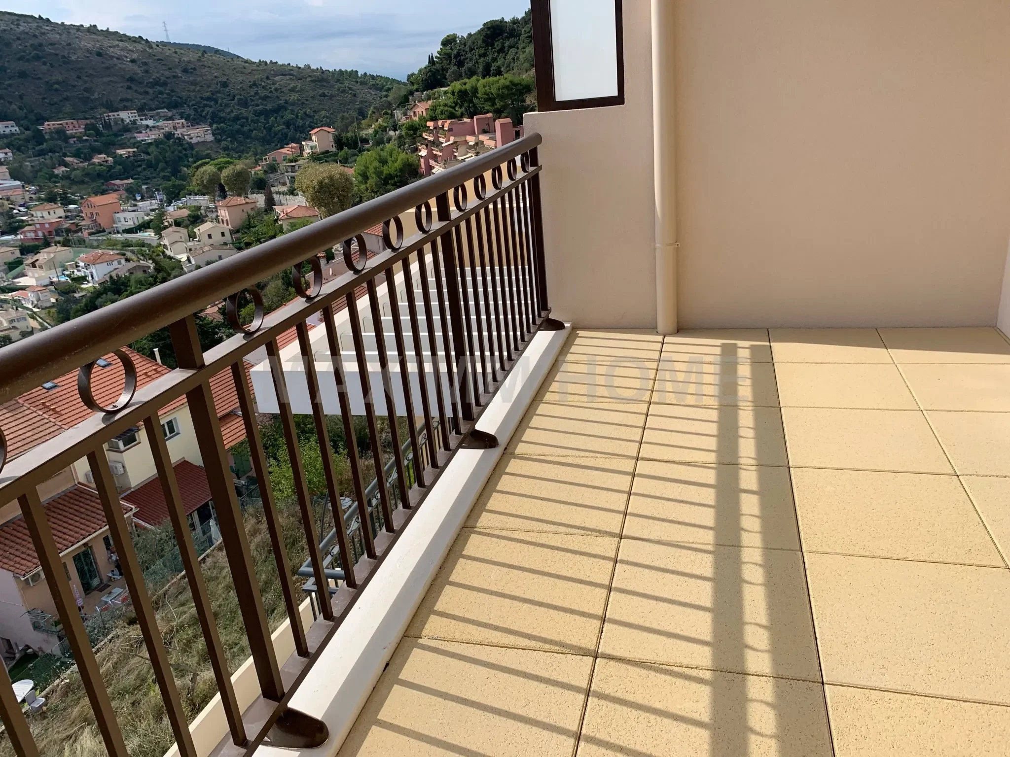 LA TURBIE - NEAR MONACO - LAST FLOOR - T3 NEW SEA VIEW TERRACE GARAGE