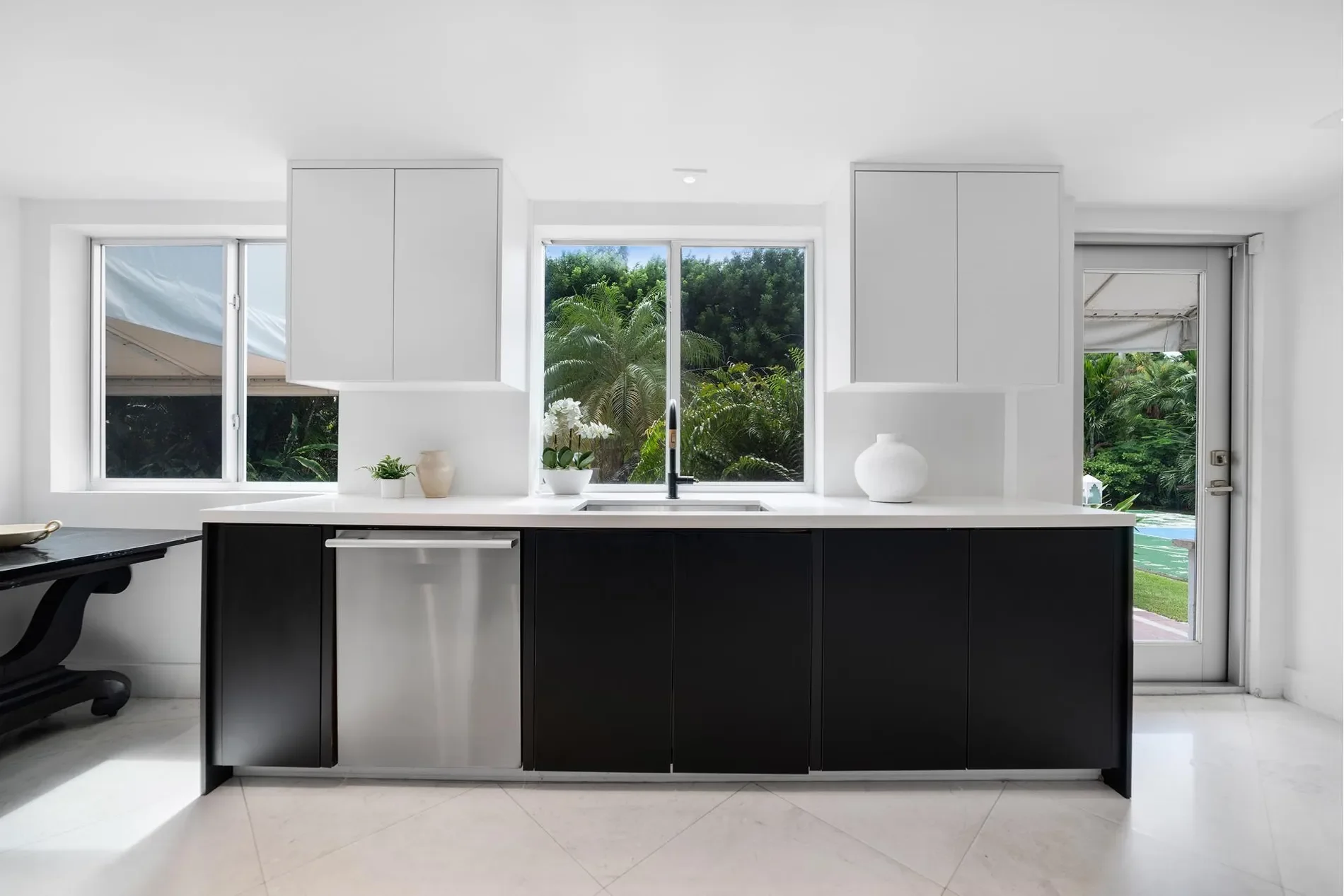 114 3rd San Marino Ter, Miami Beach, Florida, United States. - Photo 8
