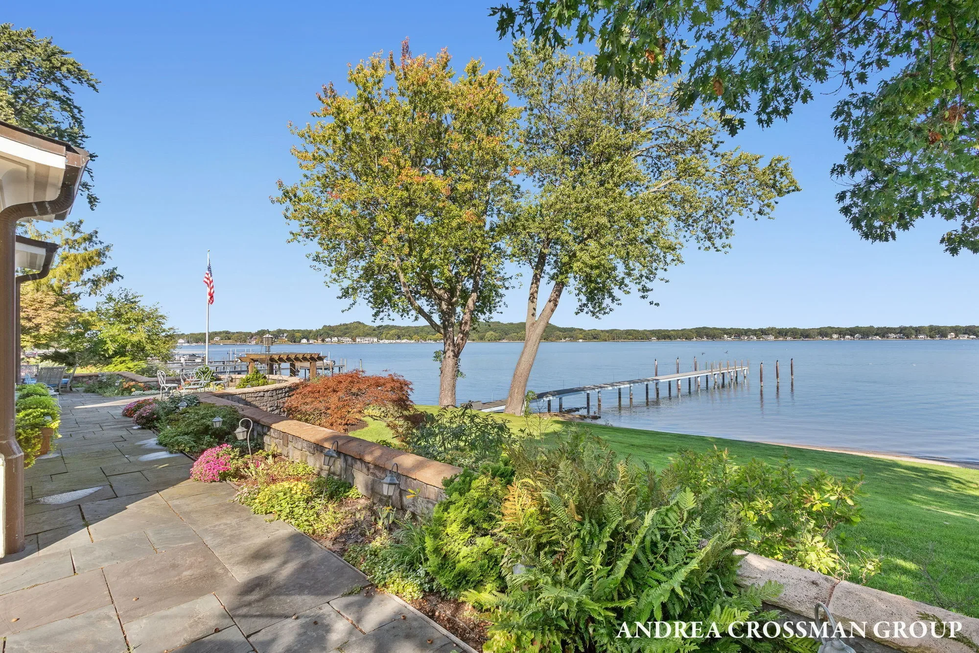 1933 South Shore Drive, Holland, MI 49423, Holland, Michigan, United States. - Photo 62