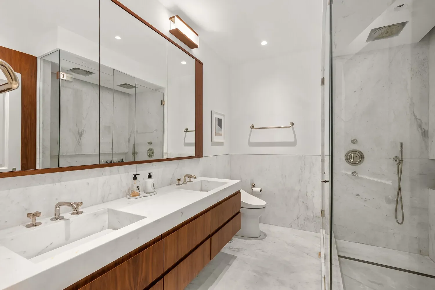 515 PARK AVE, New York, New York, United States. - Photo 2