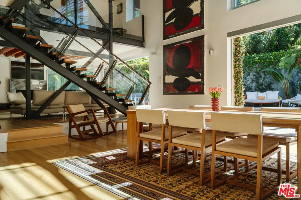 562 Stassi Lane, Santa Monica, California, United States. - Photo 19