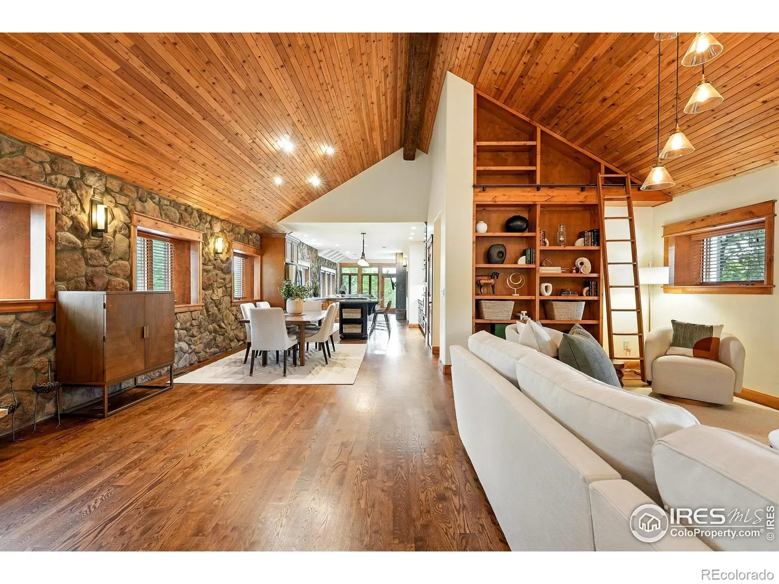 Gallery photo 3