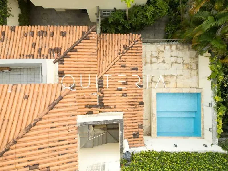 Casa à venda de 3 andares e piscina no condomínio mais renomado do Leblon - Jardim Pernâmbuco