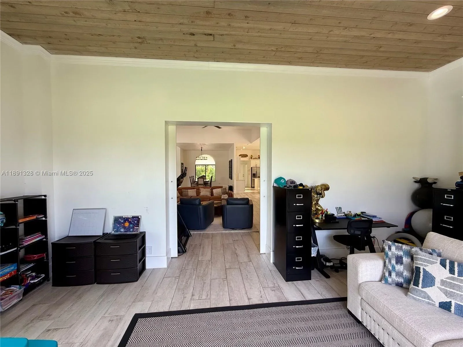 Gallery photo 9