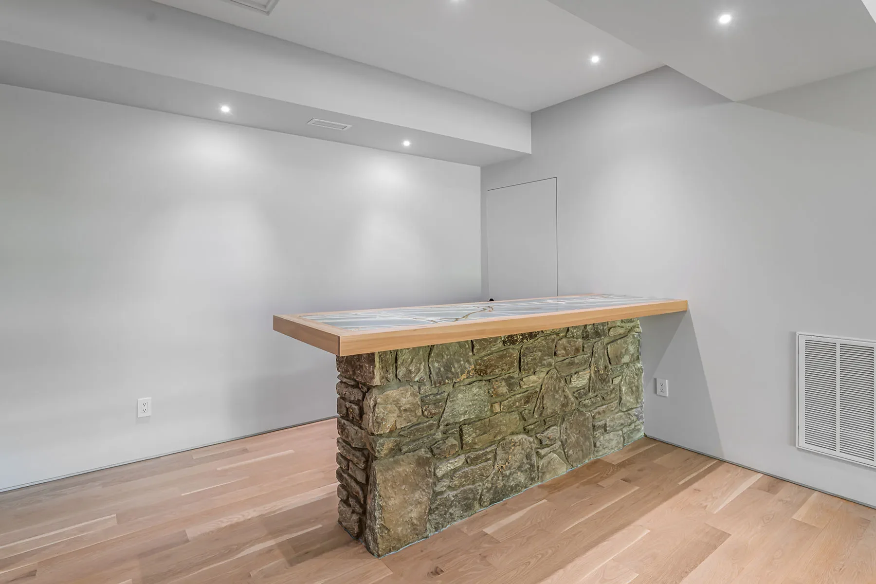 3 Holly Hill Road, Asheville, NC 28803, Asheville, North Carolina, United States. - Photo 20