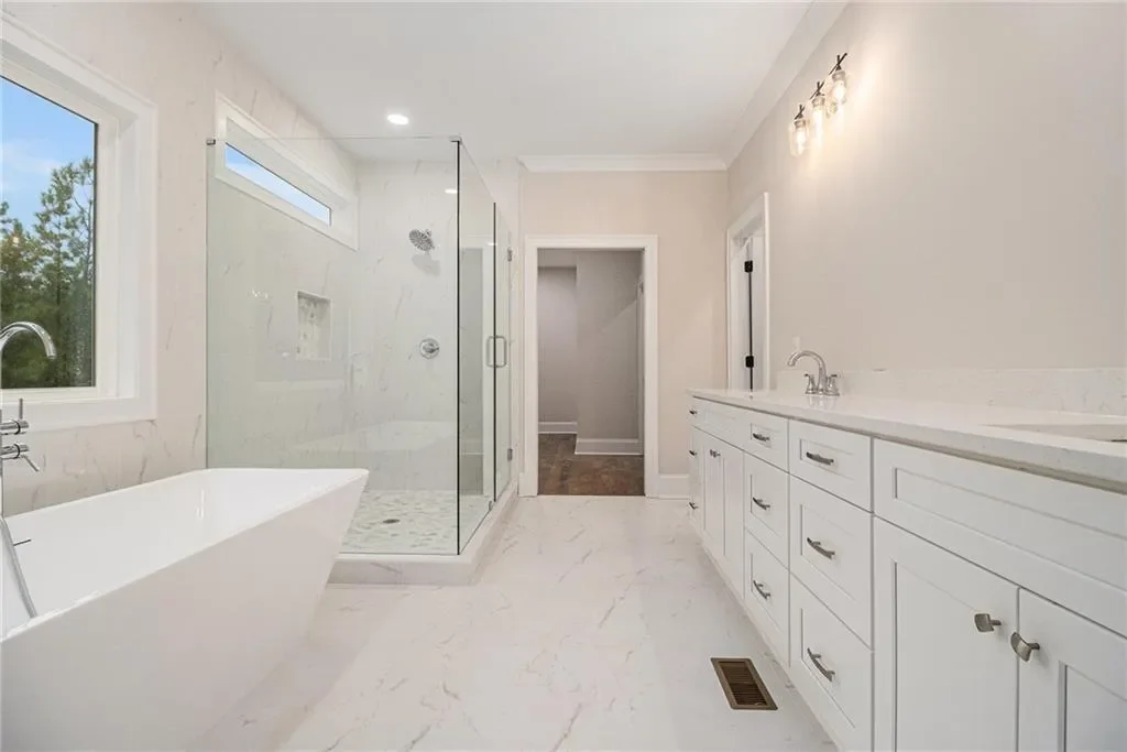 52 Lake Overlook Drive, Cartersville, Georgia, United States. - Photo 12