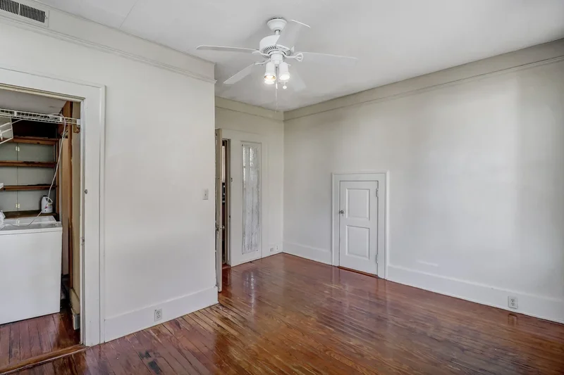 210 E 48th Street, Savannah, Georgia, United States. - Photo 39