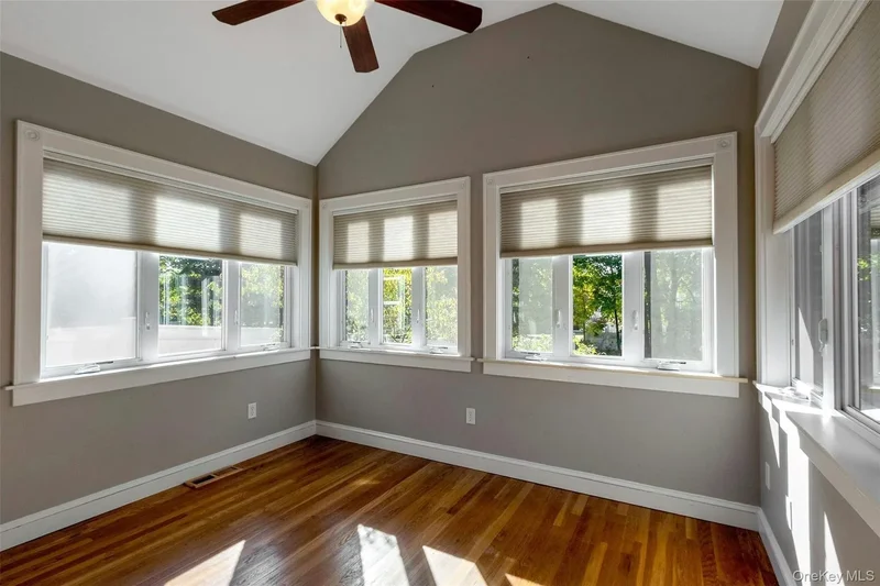 10 Lakeview Avenue, Spackenkill, New York, United States. - Photo 12