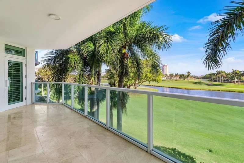 550 SE Mizner Boulevard #B204, Boca Raton, FL 33432, Boca Raton, Florida, United States. - Photo 6