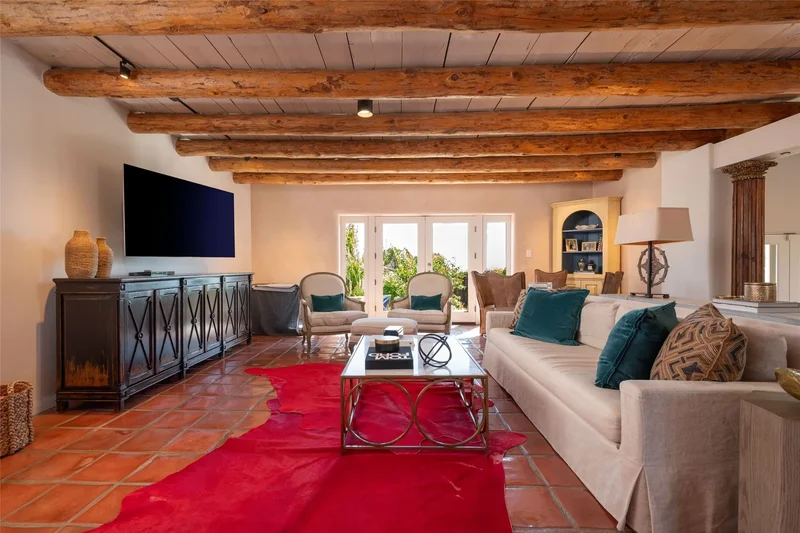 413 Los Arboles Drive, Santa Fe, NM 87501, Santa Fe, New Mexico, United States. - Photo 46