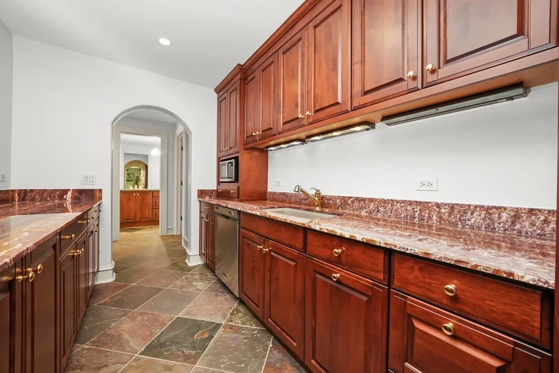 96 South Wynstone Drive , North Barrington, IL 60010, Barrington Hills, Illinois, United States. - Photo 75