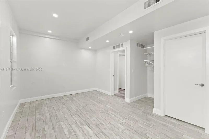 305 NW 58th Street, MIAMI, FL 33127, Miami, Florida, United States. - Photo 26