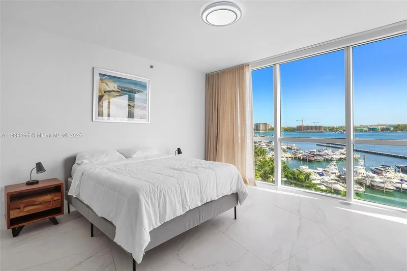 450 Alton Rd 901-902, Miami Beach, Florida, United States. - Photo 59