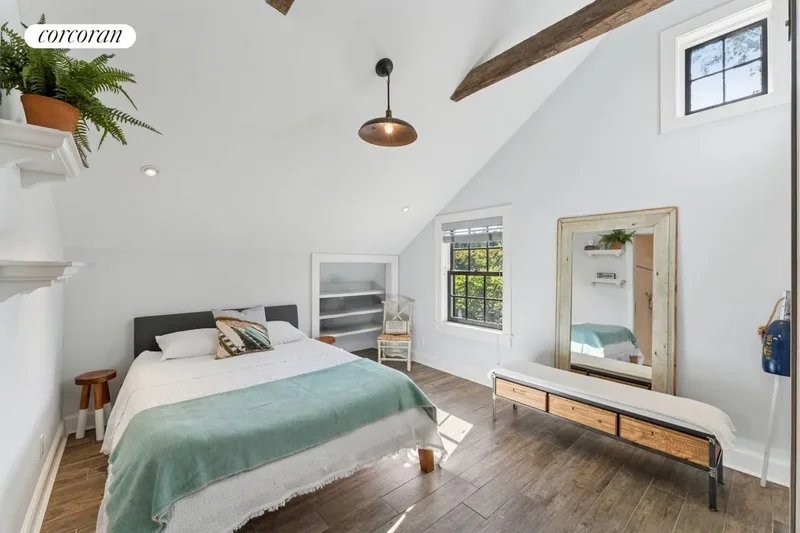 11 Howard Street, Sag Harbor, NY 11963, Sag Harbor, New York, United States. - Photo 19