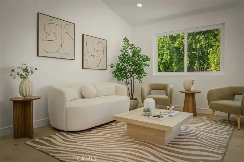 6150 Strickland Avenue, Los Angeles, California, United States. - Photo 3