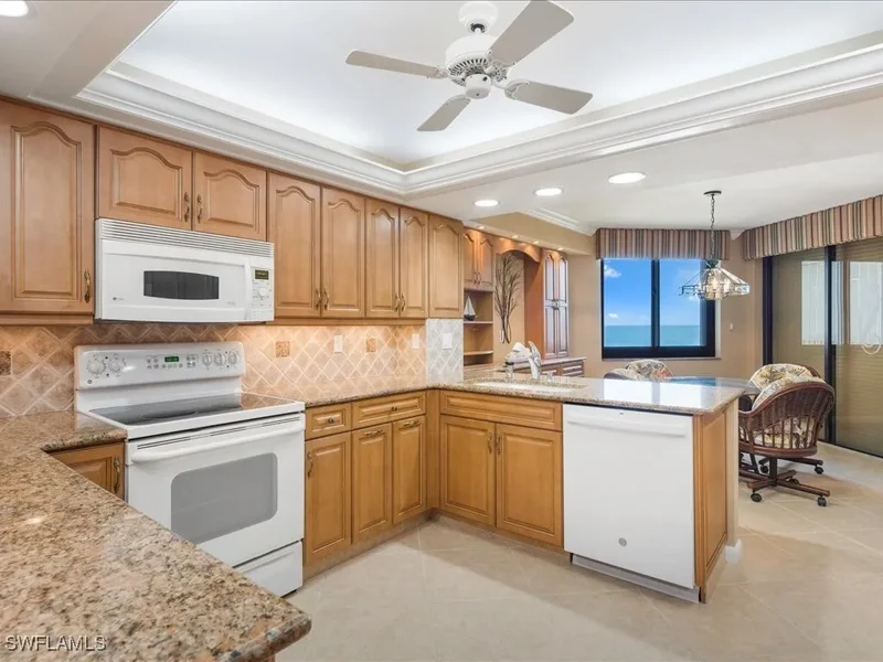 840 S Collier Boulevard 706, Marco Island, Florida, United States. - Photo 14