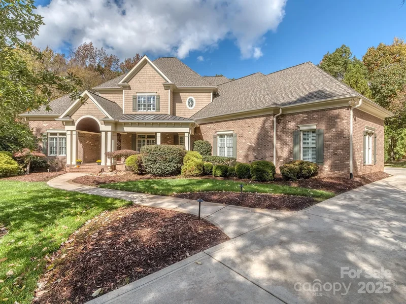 5554 Meadow Haven Lane, Charlotte, NC 28270, Charlotte, North Carolina, United States. - Photo 39