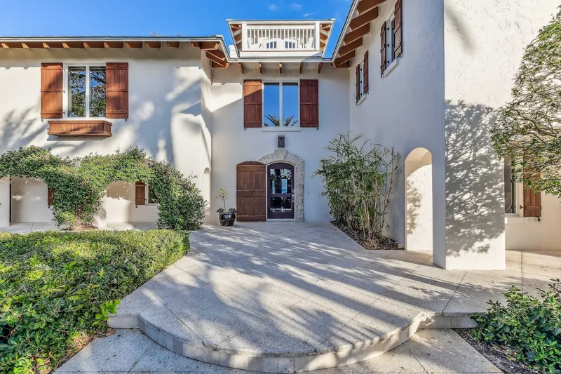 1644 Treasure Lane