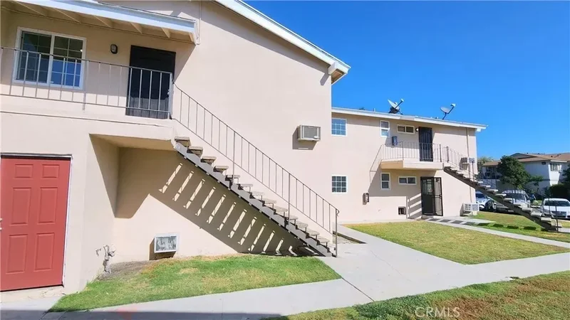 2325 Angela Street, Pomona, California, United States. - Photo 2