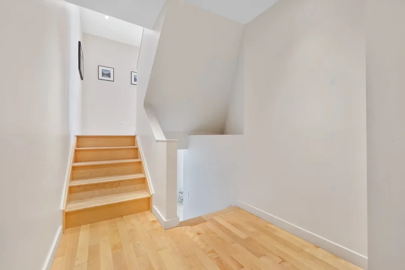 111 Rue Jean-Gascon, Gatineau, Quebec, Canada. - Photo 74