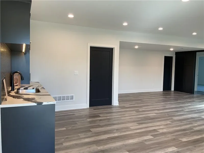 22559 W 89th Terrace, Lenexa, KS 66227, Lenexa, Kansas, United States. - Photo 9