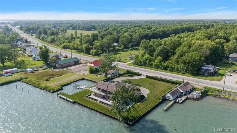 8349 Dixie Highway, Ira Township, MI 48023, 48166, Michigan, United States. - Photo 73