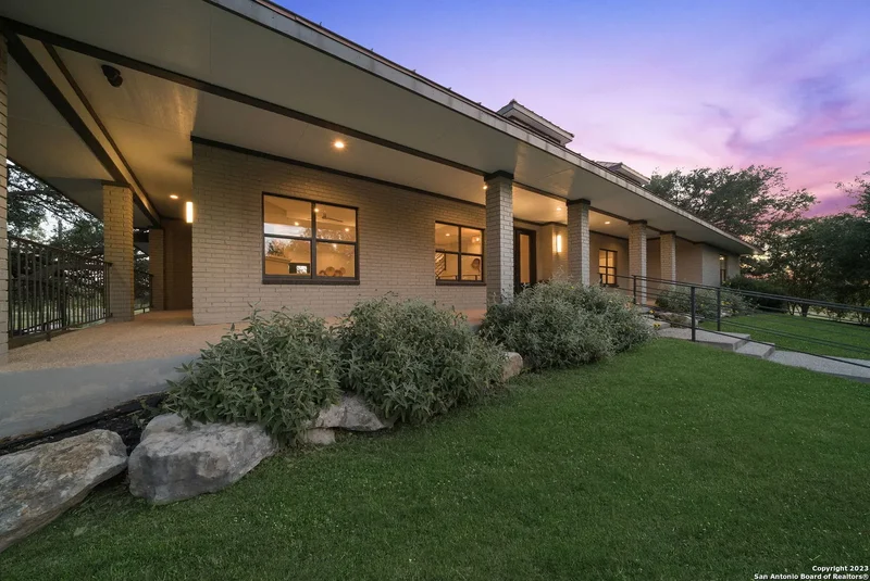 202 County Road 450, Hondo, TX 78861, Hondo, Texas, United States. - Photo 81
