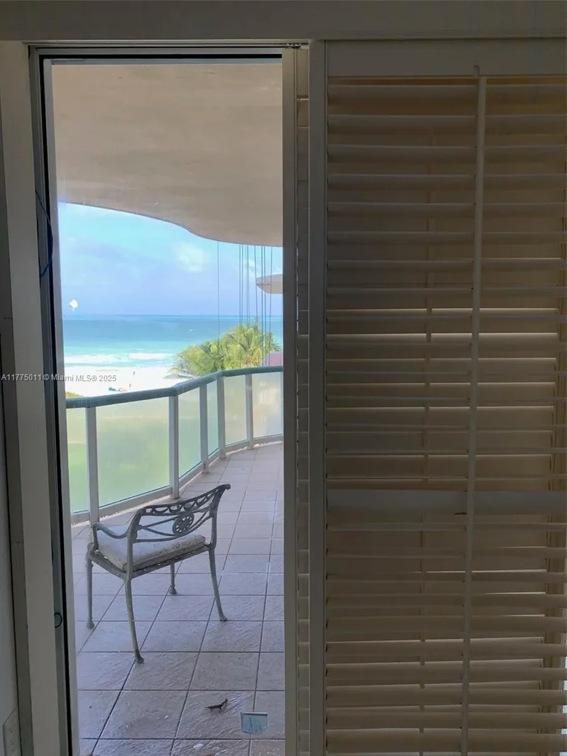 8855 E Collins Ave 5B, Bal Harbour, Florida, United States. - Photo 27