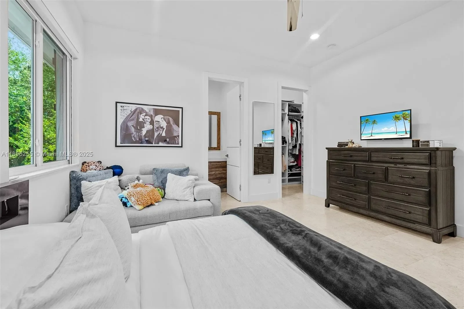 8923 Ludlam Rd., Coral Gables, Florida, United States. - Photo 34