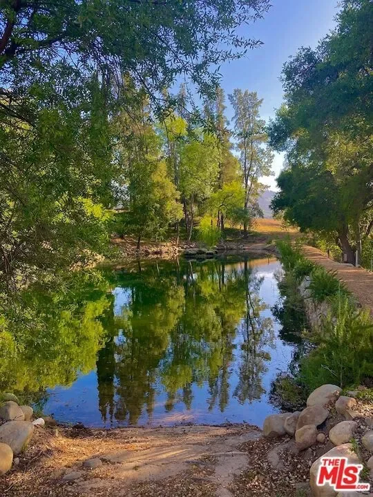 Ojai, California, United States. - Photo 21