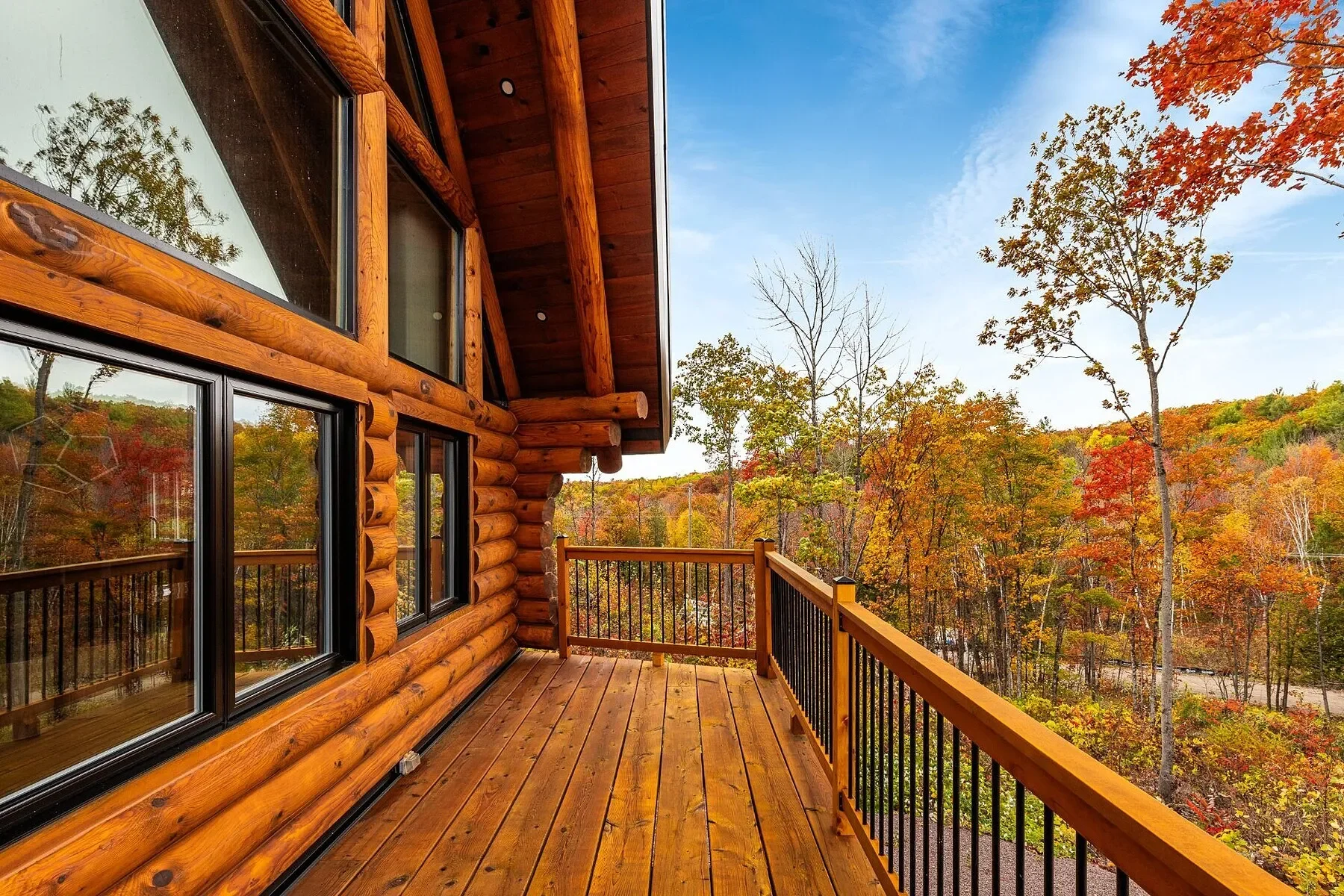 Exterior photo 6