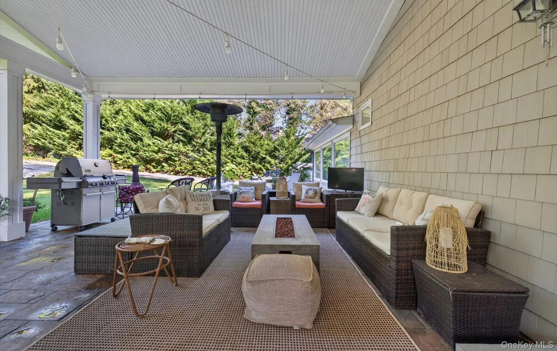171 Dix Hills Road, Dix Hills, NY 11746, Huntington Station, New York, United States. - Photo 29