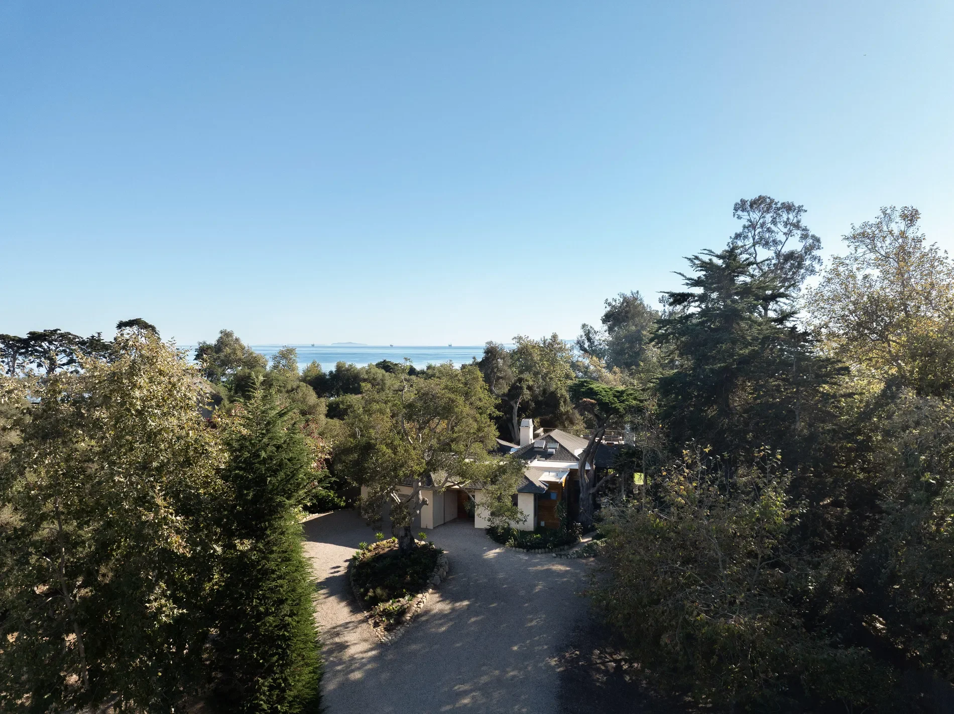 2937 Padaro Lane, Carpinteria, California, United States. - Photo 9