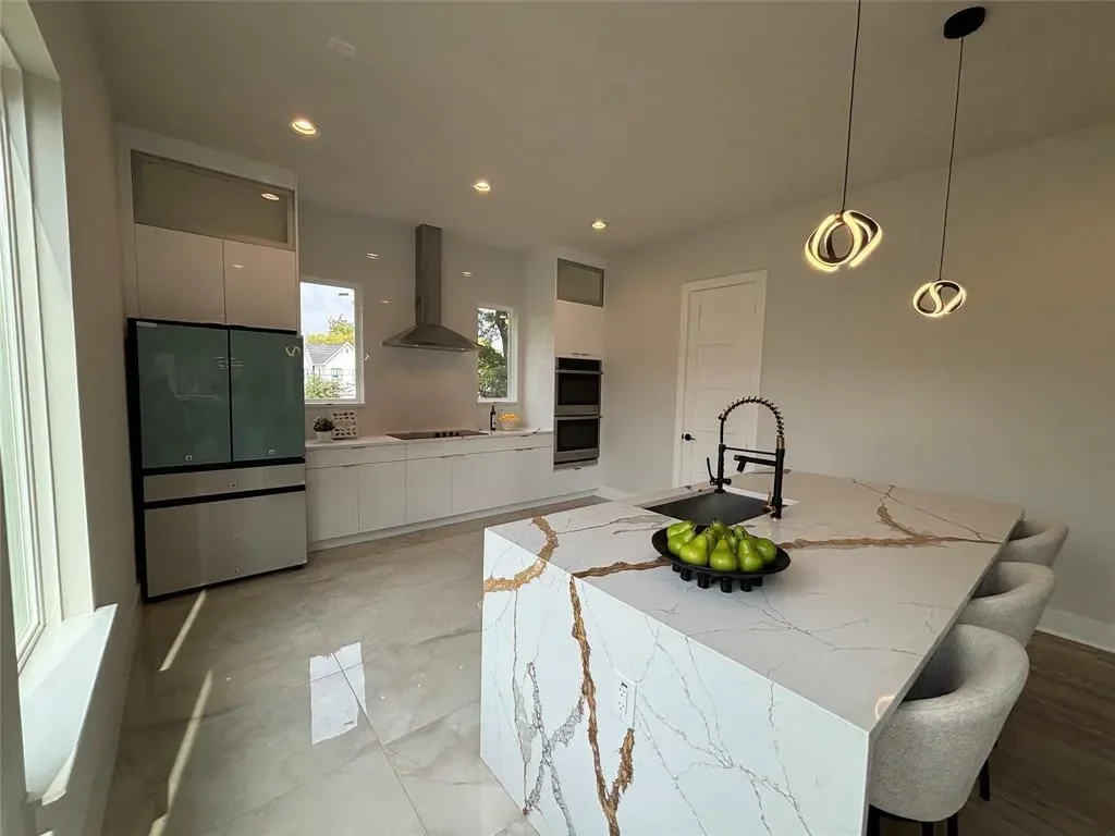 1121 Muncie Avenue, Dallas, Texas, United States. - Photo 27