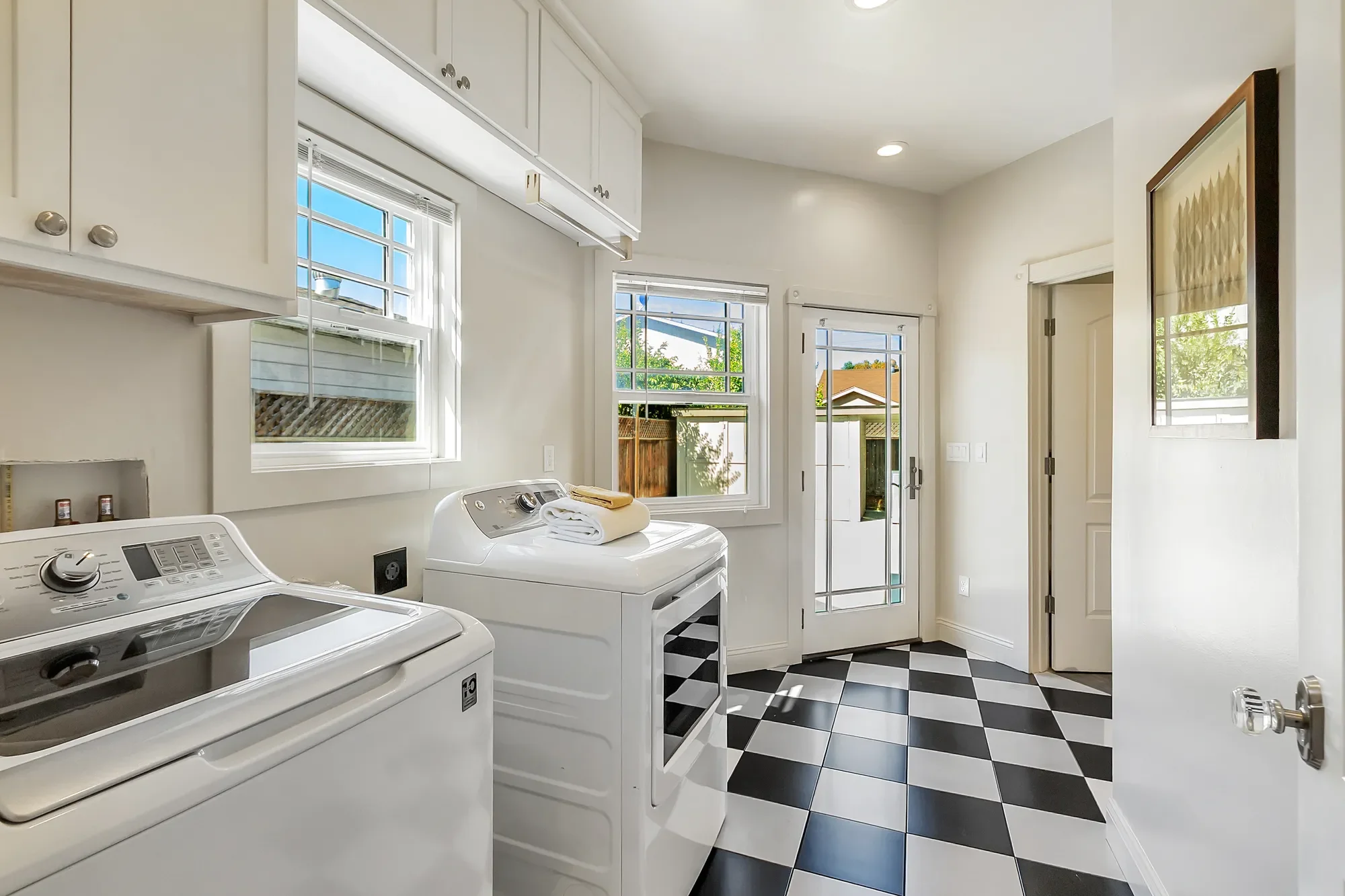 439 Leland Avenue , San Jose, CA 95128, San Jose, California, United States. - Photo 40