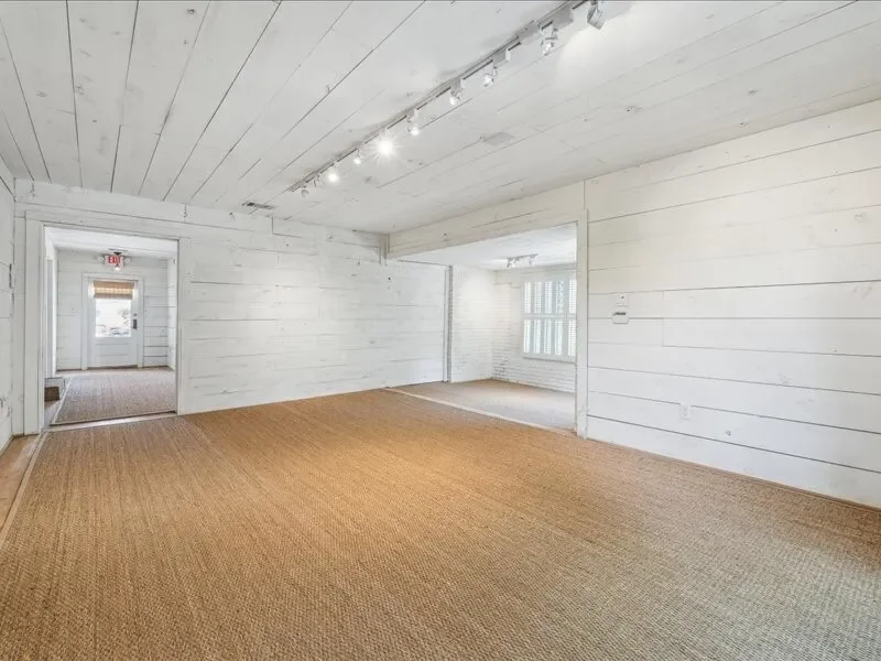 Gallery photo 11