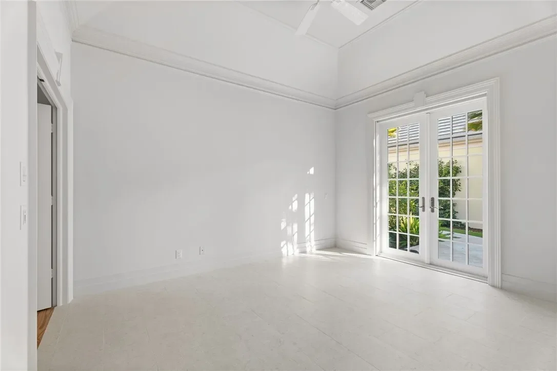 Gallery photo 10