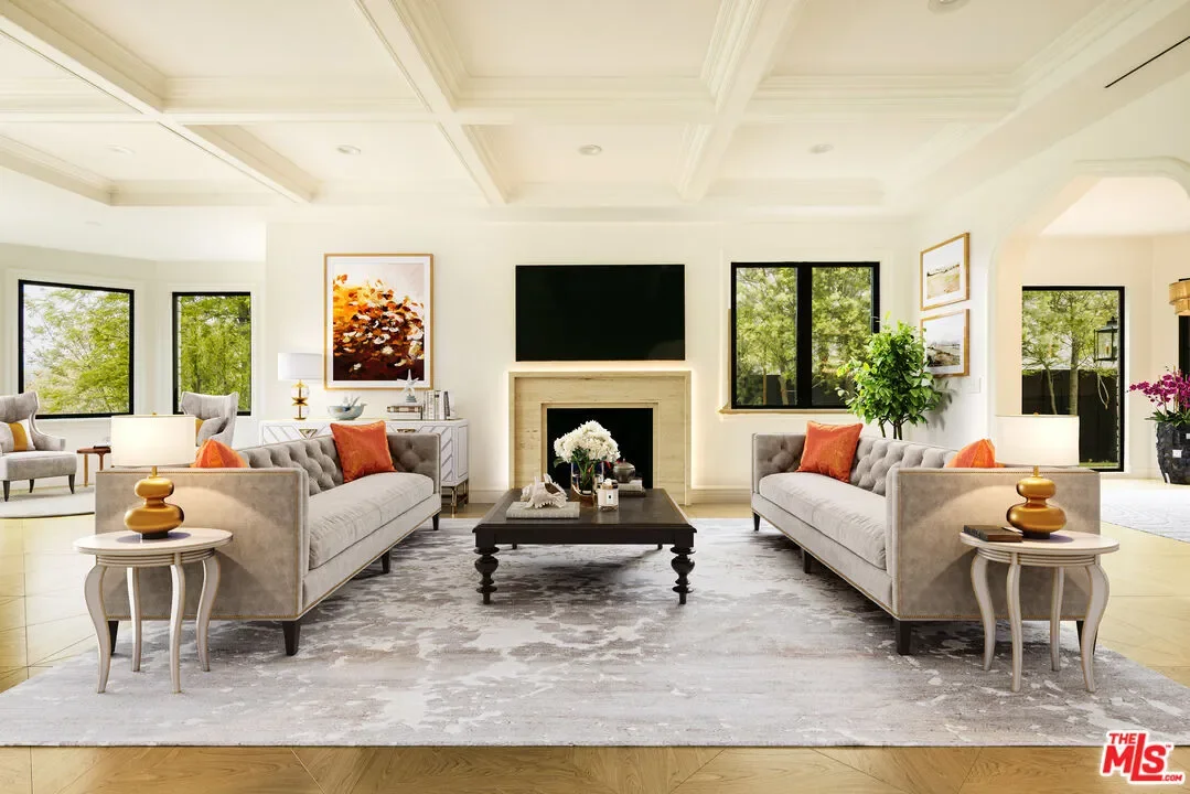 20608 Chatsboro Dr, Los Angeles, California, United States. - Photo 13