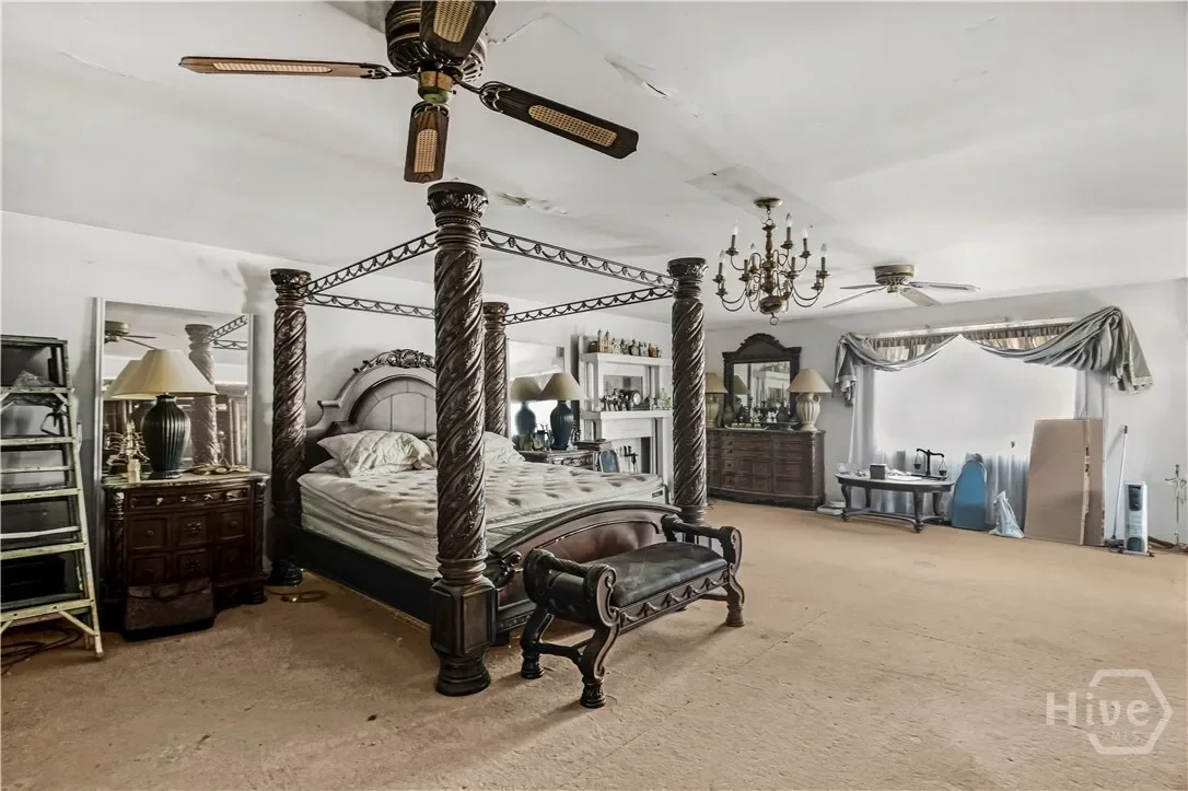 310 W 34th Street, Savannah, Georgia, United States. - Photo 15