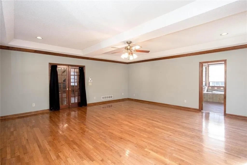 Gallery photo 6