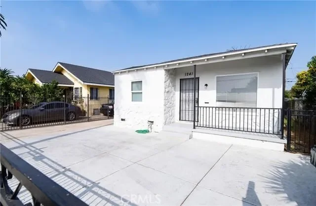 1241 W 89th st, Los Angeles, CA 90044, Los Angeles, California, United States. - Photo 3
