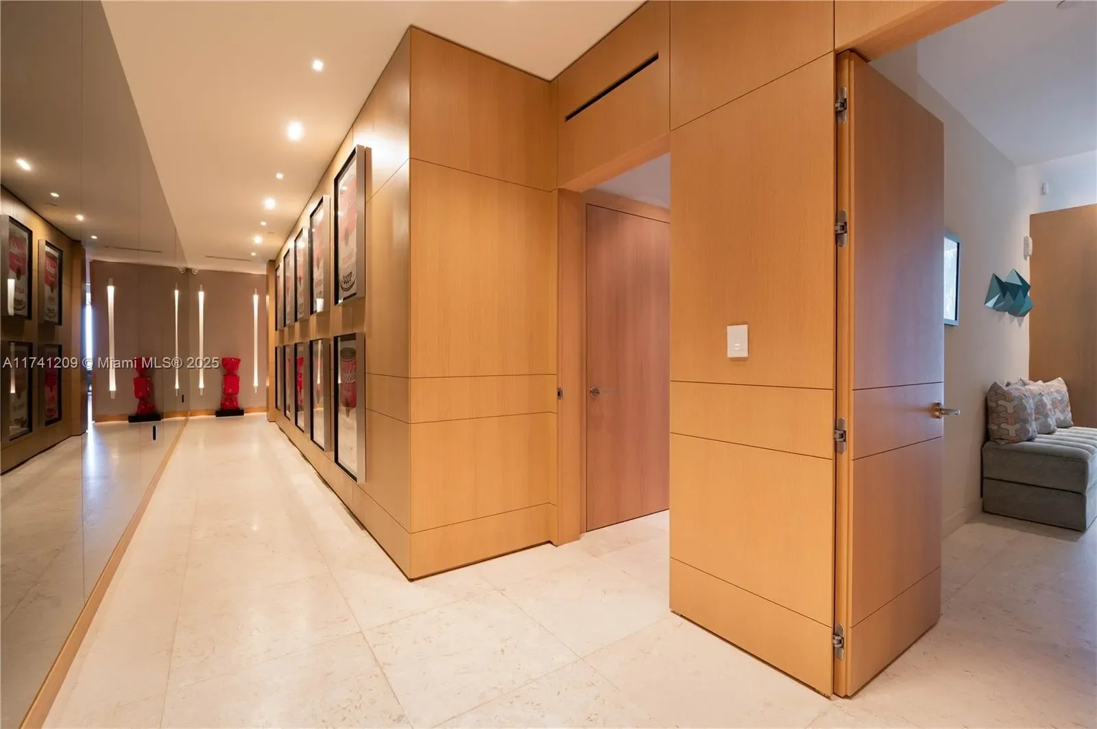 Gallery photo 11