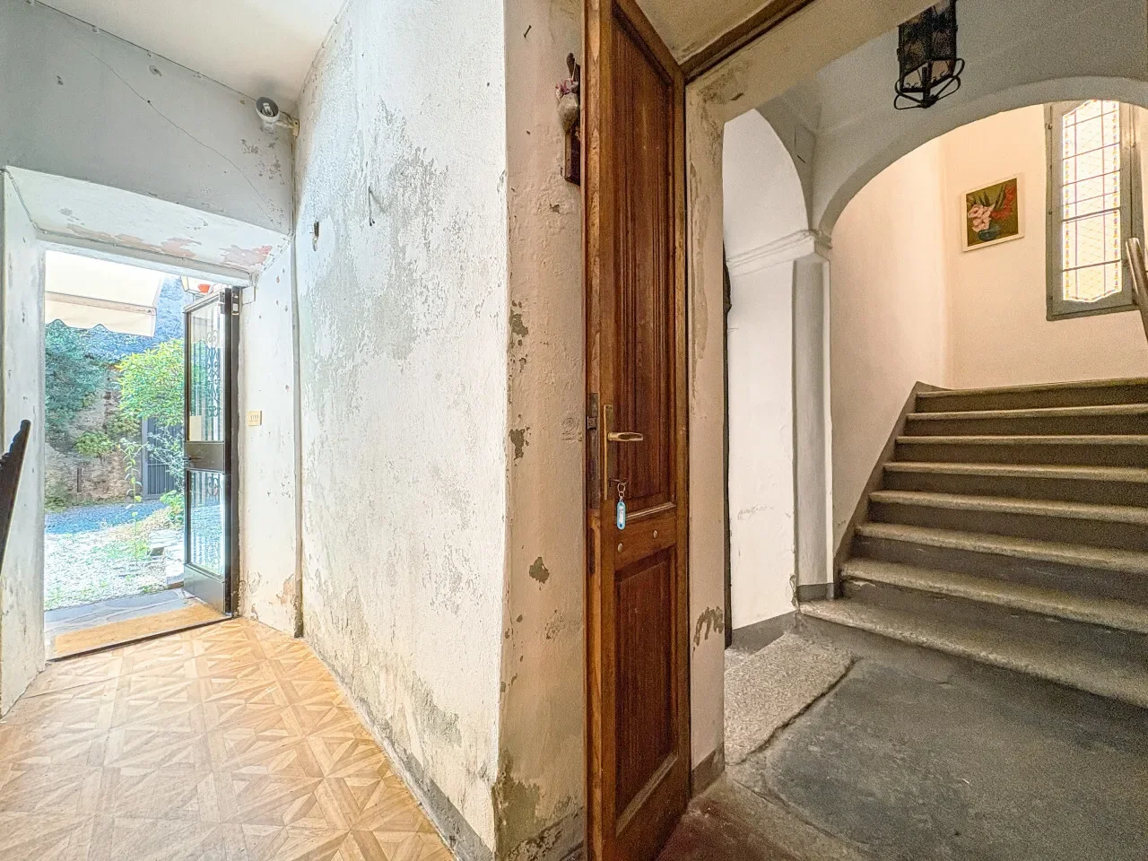 Gallery photo 2