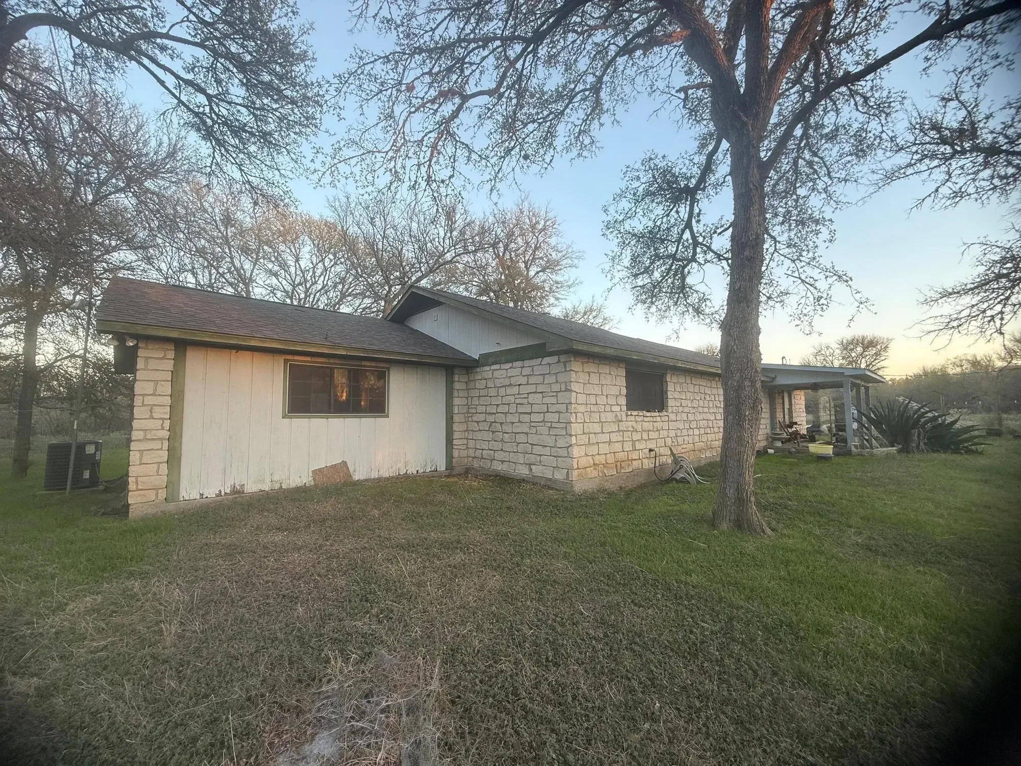 326 The Forest RD, Dale, Texas, United States. - Photo 5