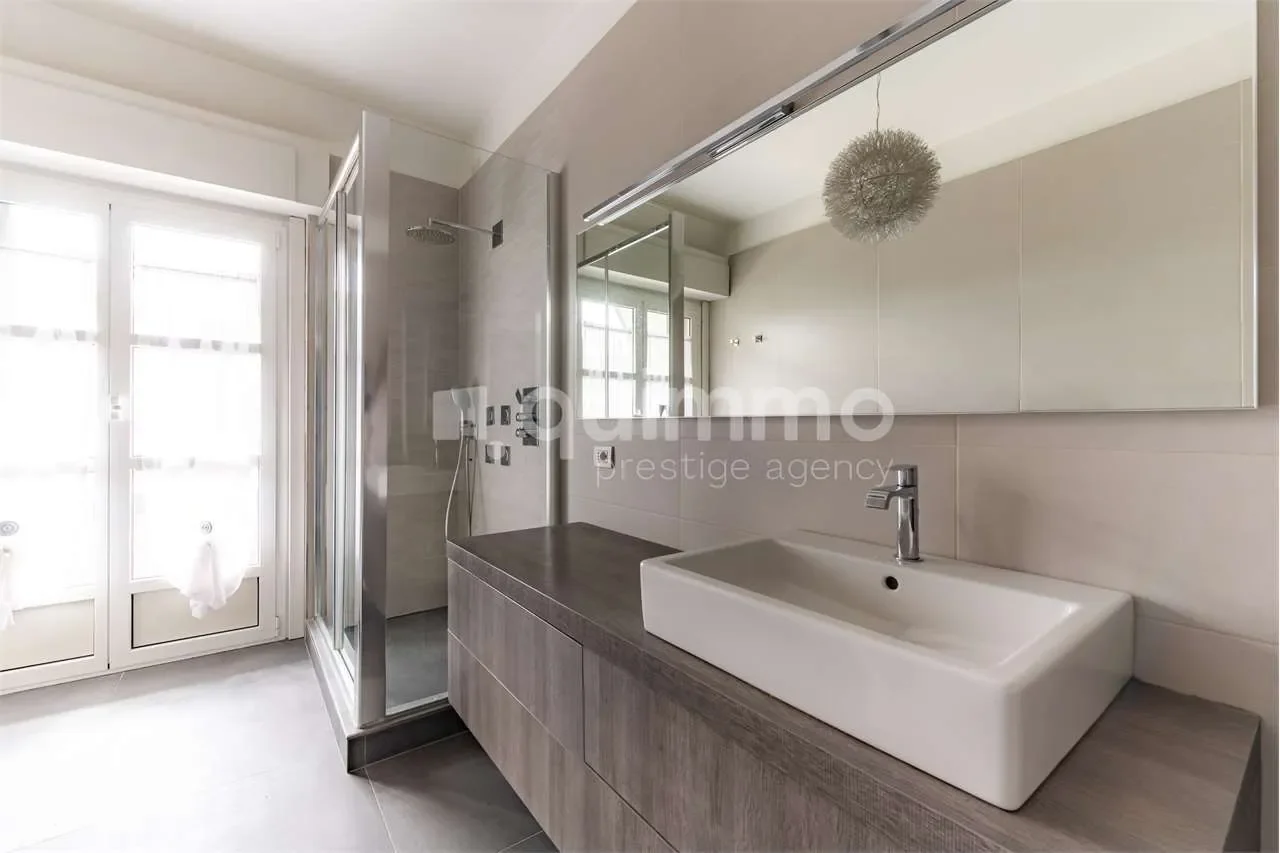 Gallery photo 4