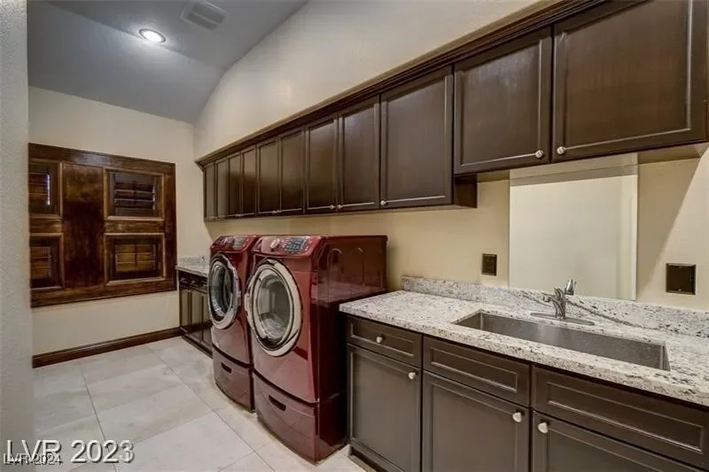 4927 Spanish Heights Drive, Las Vegas, Nevada, United States. - Photo 42
