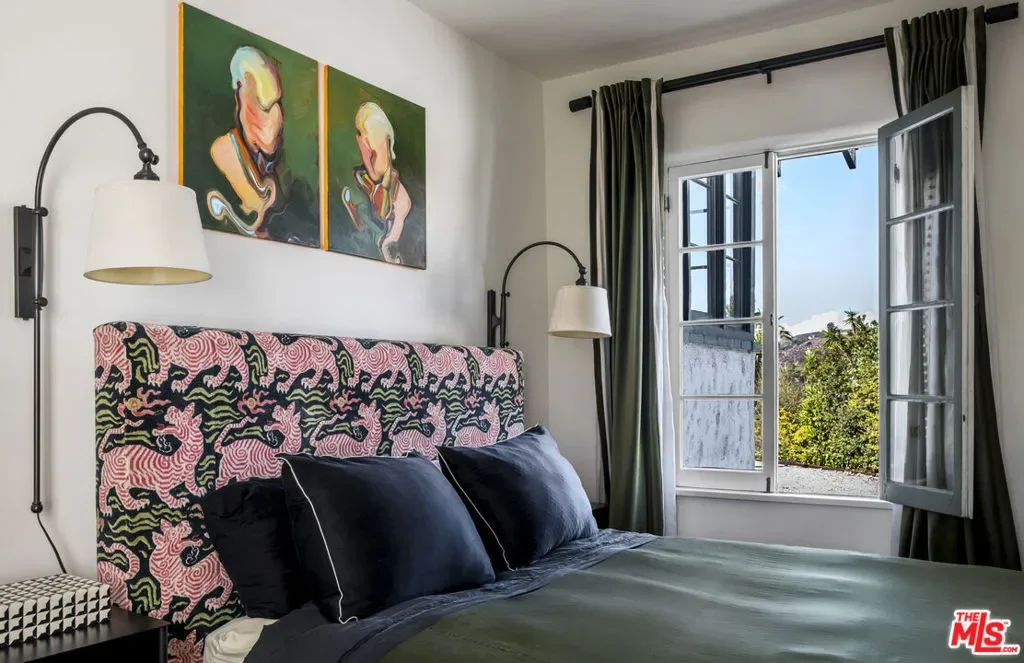 6749 Whitley Terrace, Los Angeles, California, United States. - Photo 40