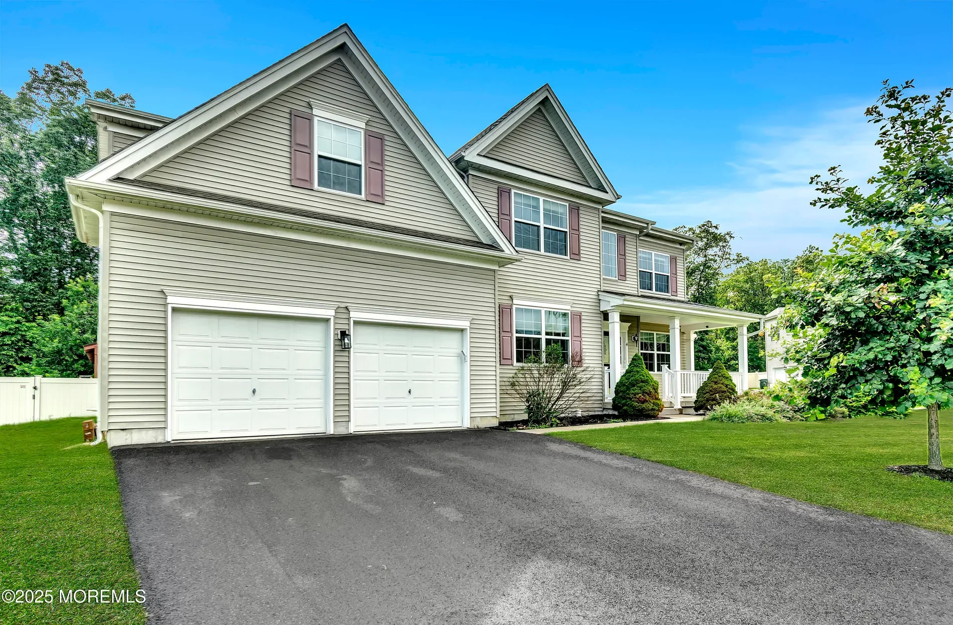 4 Christopher Drive, Howell, NJ 07731, Howell Township, New Jersey, United States. - Photo 2