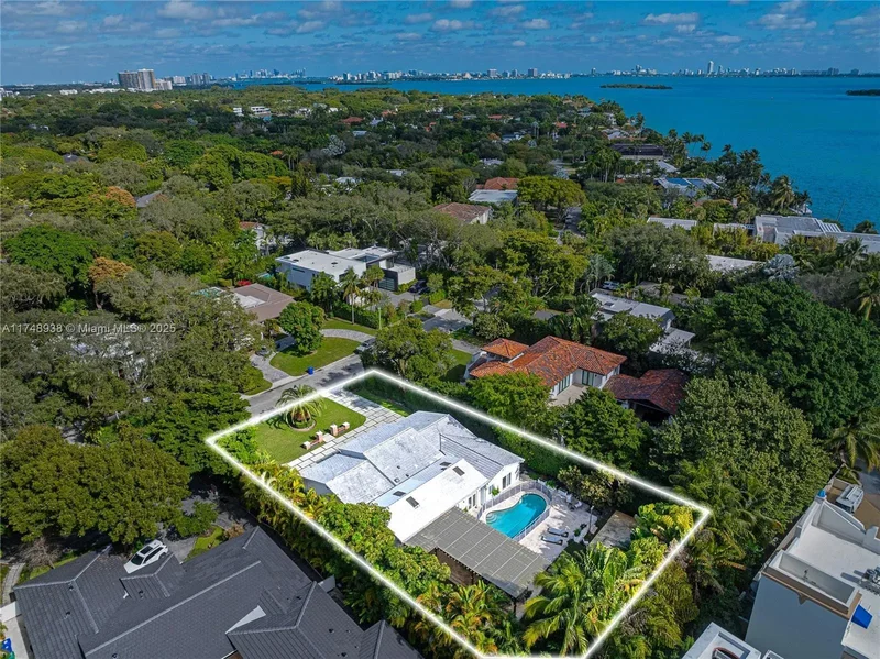 530 Sabal Palm Rd, Miami, Florida, United States. - Photo 29