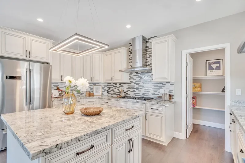 1337 Araujo Street, San Jose, California, United States. - Photo 11
